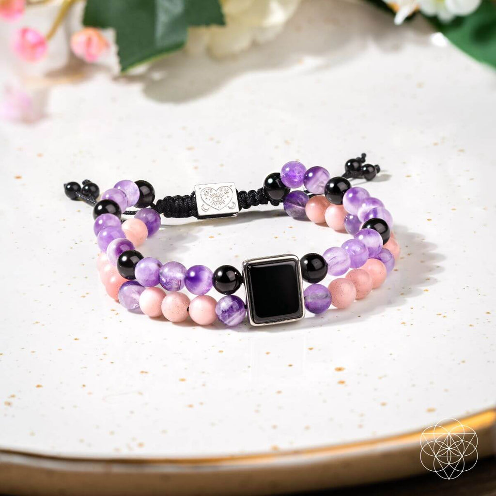 I Am Strong: Illuminating Bracelet of Feminine Power - Inner Stride Official